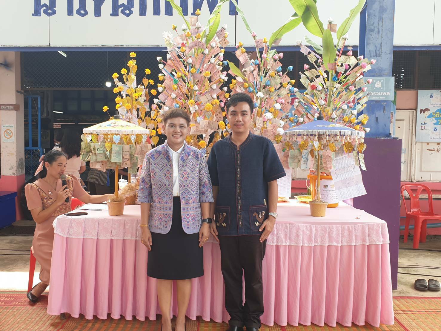 👉พช.มโนรมย์ เข้าร่วมพิธีทอดผ้าป่าเพื่อการศึกษา ณ โรงเรียนบ้านหัวยาง